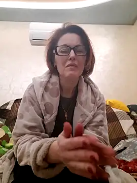 Snapshot of LanaOlbenst chatting on 12/18/25, 06:58 LanaOlbenst online show from 12/18/25, 06:58