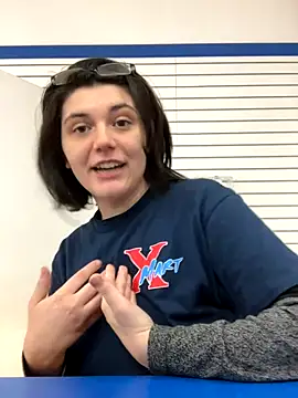 Snapshot of Kora_Kat chatting on 11/28/25, 08:17 Kora Kat online show from 11/28/25, 08:17