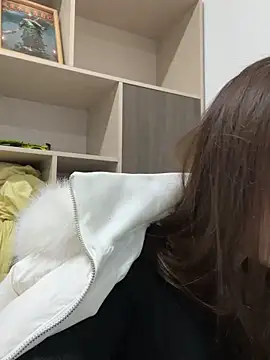 Snapshot of GYYoo chatting on 12/04/25, 07:06 GYYoo online show from 12/04/25, 07:06