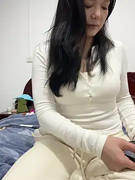 Snapshot of mitao_xx chatting on 02/15/26, 01:41 mitao xx online show from 02/15/26, 01:41