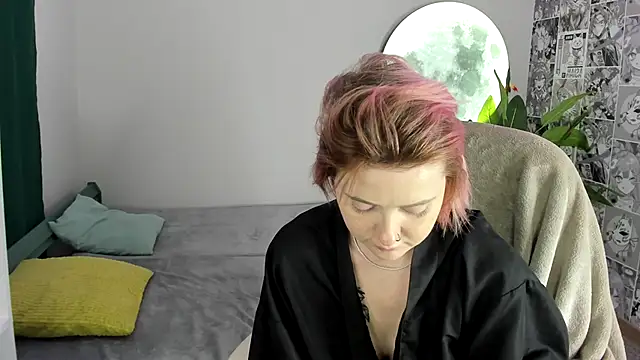 LaylaCookies  online show from 11/25/25, 05:40