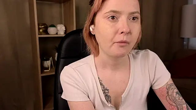 LaylaCookies  online show from 11/28/25, 05:54