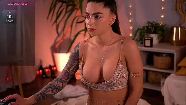 PureEllieX online show from 04/30/26, 03:13