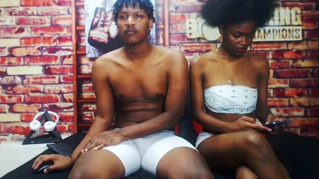 Snapshot of BlackAndAxel chatting on 12/14/25, 10:14 BlackAndAxel online show from 12/14/25, 10:14