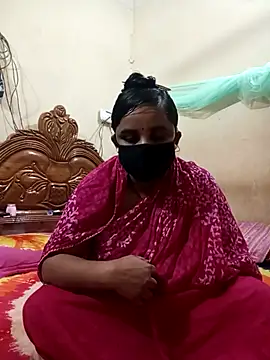 Snapshot of Angel_70_ chatting on 12/18/25, 04:57 Angel 70 online show from 12/18/25, 04:57