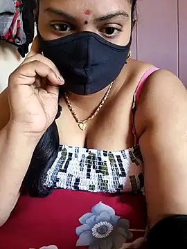 Snapshot of Paru_Tamil_Ponnu chatting on 12/01/25, 06:29 Paru Tamil Ponnu online show from 12/01/25, 06:29