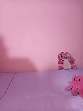 Snapshot of Venus2357 chatting on 01/15/26, 12:04 Venus2357 online show from 01/15/26, 12:04