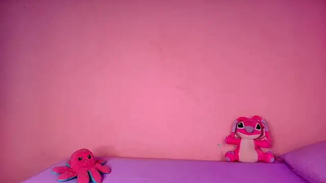 Snapshot of Venus2357 chatting on 02/21/26, 05:19 Venus2357 online show from 02/21/26, 05:19