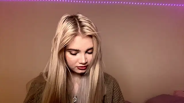 KarissaBoisse online show from 11/26/25, 05:36