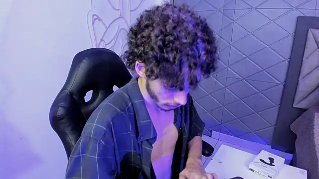 Snapshot of JojoBraando chatting on 01/13/26, 07:24 JojoBraando online show from 01/13/26, 07:24