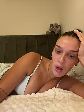 Kerysmae online show from 11/29/25, 07:28