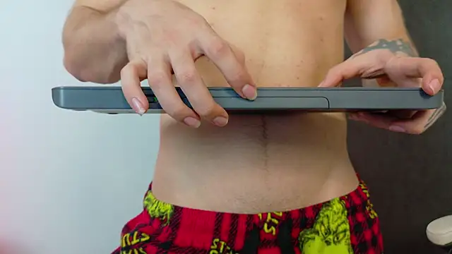 eren jeager online show from 06/19/26, 01:43