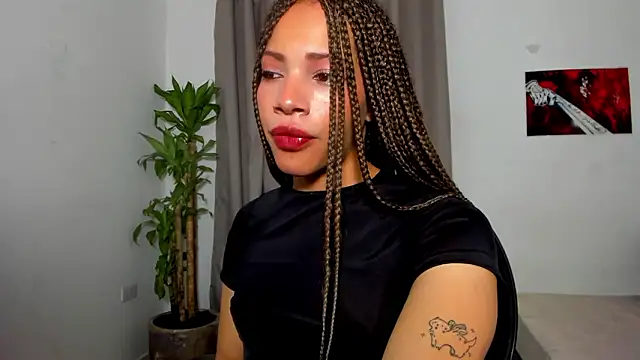 Snapshot of Catty_Noir chatting on 02/01/26, 04:11 Catty Noir online show from 02/01/26, 04:11