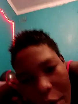 VirginPrincess06 online show from 01/15/26, 02:43