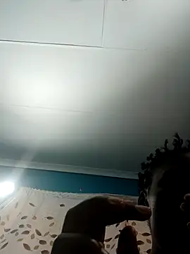 VirginPrincess06 online show from 02/15/26, 12:47