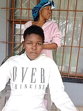 VirginPrincess06 online show from 03/15/26, 09:48