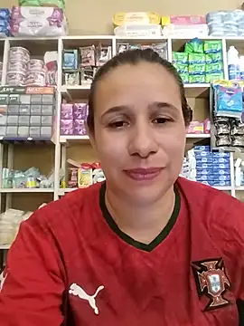 Snapshot of MIA-LARIOS chatting on 05/25/26, 03:18 MIA-LARIOS online show from 05/25/26, 03:18