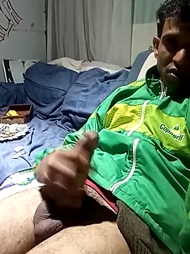 Gzinho69ik online show from 06/15/26, 02:36