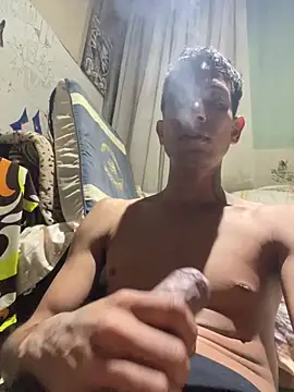 Gzinho69ik online show from 07/22/26, 02:14