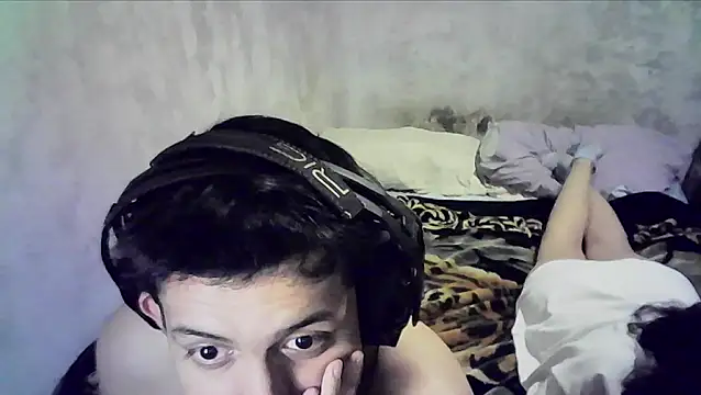 Snapshot of Giby_Grace chatting on 01/17/26, 05:12 Giby Grace online show from 01/17/26, 05:12