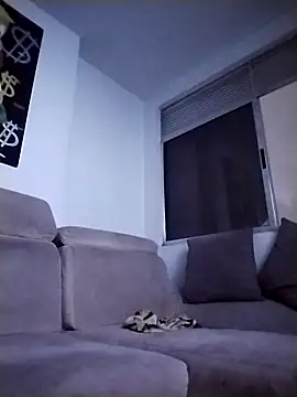 Snapshot of Monitaxhot chatting on 12/22/25, 10:45 Monitaxhot online show from 12/22/25, 10:45