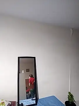 Snapshot of Monitaxhot chatting on 01/10/26, 11:42 Monitaxhot online show from 01/10/26, 11:42