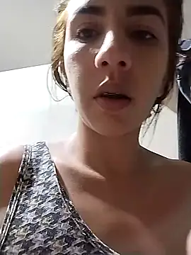 Snapshot of Monitaxhot chatting on 01/15/26, 07:35 Monitaxhot online show from 01/15/26, 07:35