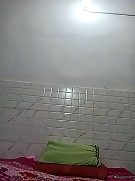 Snapshot of Lovely_girl- chatting on 01/11/26, 04:28 Lovely girl- online show from 01/11/26, 04:28