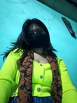 Snapshot of Lovely_girl- chatting on 02/13/26, 07:48 Lovely girl- online show from 02/13/26, 07:48