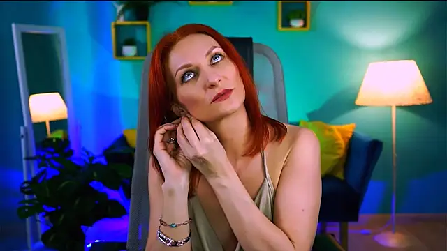 Snapshot of DianaTorrens chatting on 02/10/26, 08:07 DianaTorrens online show from 02/10/26, 08:07