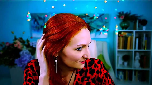 Snapshot of DianaTorrens chatting on 03/06/26, 08:11 DianaTorrens online show from 03/06/26, 08:11