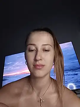 Susiee Redd online show from 06/22/26, 10:07