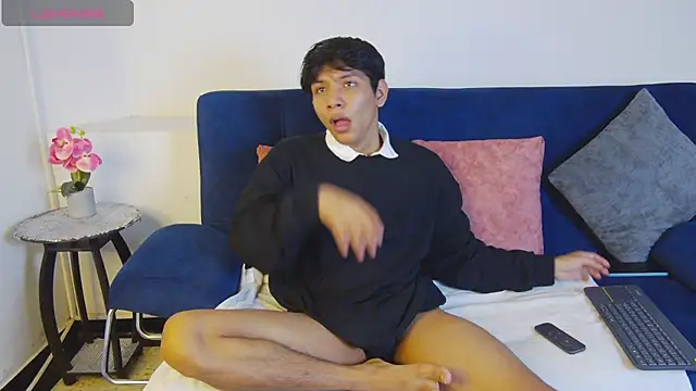 Liam Sinclair online show from 11/25/25, 12:27