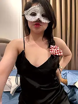 Snapshot of Queen-of-Love chatting on 01/11/26, 05:40 Queen-of-Love online show from 01/11/26, 05:40