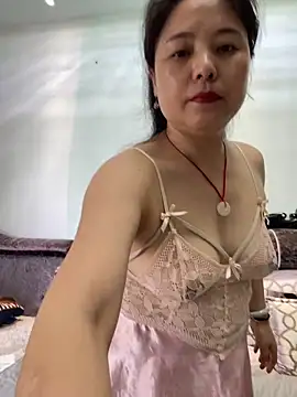 Snapshot of tianwei2567 chatting on 06/20/26, 05:32 tianwei2567 online show from 06/20/26, 05:32