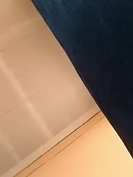 Snapshot of _kaycums_10 chatting on 01/10/26, 11:56 kaycums 10 online show from 01/10/26, 11:56