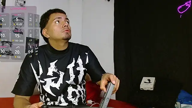 Snapshot of Henry_villa23 chatting on 03/12/26, 05:13 Henry villa23 online show from 03/12/26, 05:13