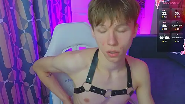 cuMte boy online show from 04/30/26, 02:07