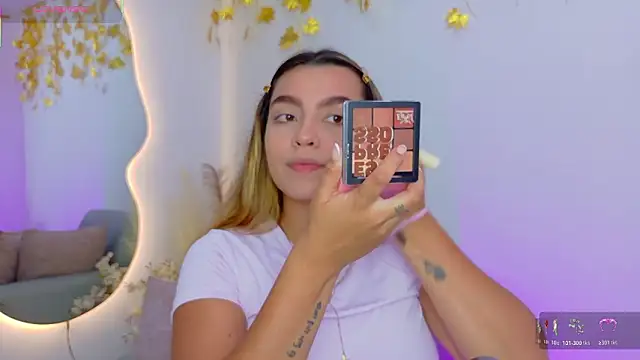 Snapshot of Ambar_Carter chatting on 03/04/26, 07:09 Ambar Carter online show from 03/04/26, 07:09