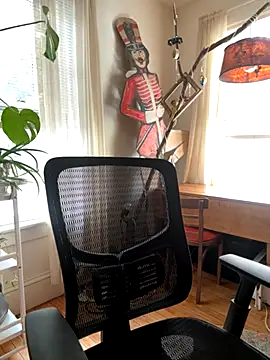 Snapshot of cubflower chatting on 12/04/25, 06:49 cubflower online show from 12/04/25, 06:49