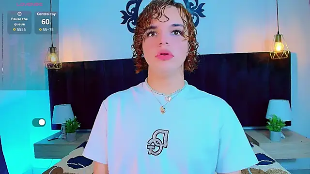 Skyee angel online show from 05/10/26, 01:38