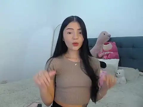 EmiilyCherry online show from 12/17/25, 07:53