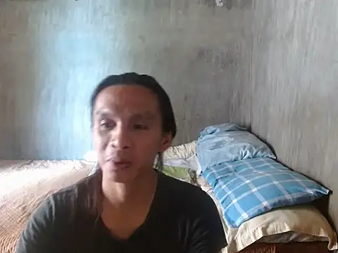 Snapshot of lovelycarla32 chatting on 06/23/26, 12:08 lovelycarla32 online show from 06/23/26, 12:08