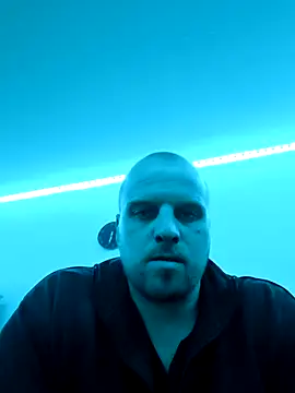 Snapshot of Phoenix2310 chatting on 03/03/26, 05:35 Phoenix2310 online show from 03/03/26, 05:35