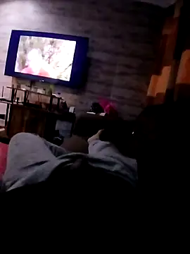 Snapshot of lovedbo chatting on 12/18/25, 08:26 lovedbo online show from 12/18/25, 08:26