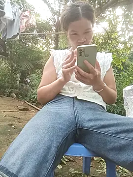 Snapshot of nangmo chatting on 07/20/26, 10:39 nangmo online show from 07/20/26, 10:39