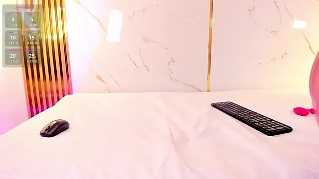 VanessaBoch online show from 06/19/26, 08:12