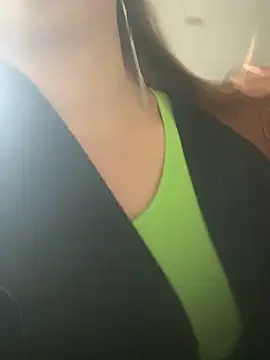 Snapshot of Xiaomili8 chatting on 03/21/26, 07:13 Xiaomili8 online show from 03/21/26, 07:13