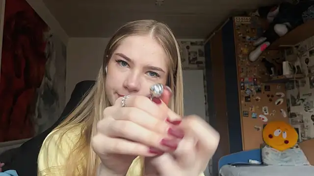 Snapshot of JesicaMortensen chatting on 11/28/25, 08:17 JesicaMortensen online show from 11/28/25, 08:17