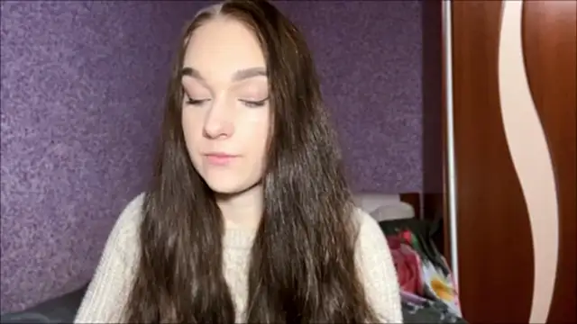 YahairaDuracher online show from 12/17/25, 07:14